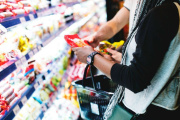 Estamos muertos: las ventas en supermercados cayeron por quinto mes consecutivo y el consumo no repunta