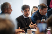“Vamos a seguir nadando contra la corriente”: Kicillof encabezó la Asamblea Provincial de Turismo en Chascomús