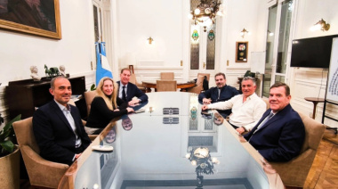 Avanza el acuerdo entre el PRO y La Libertad Avanza en la provincia de Buenos Aires