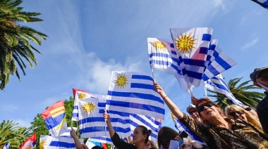 Pese a los gestos de acercamiento de Yamandú Orsi, el Gobierno argentino toma distancia