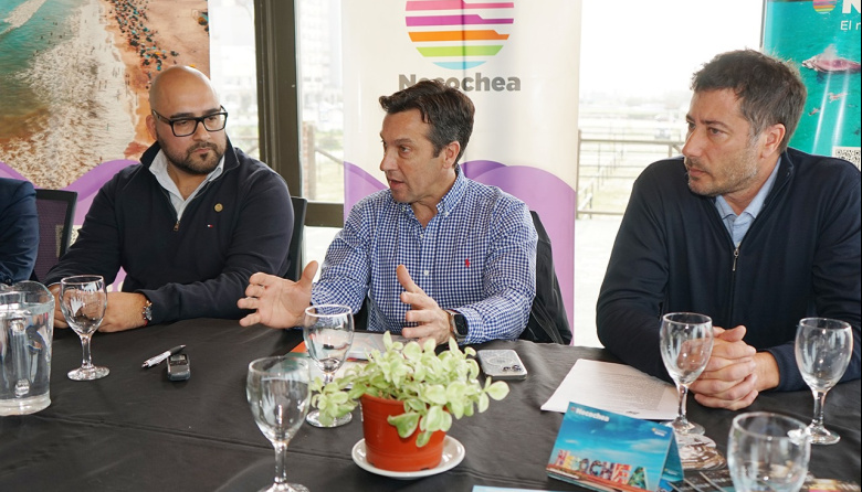 Intendente Rojas selló un convenio regional de promoción turística