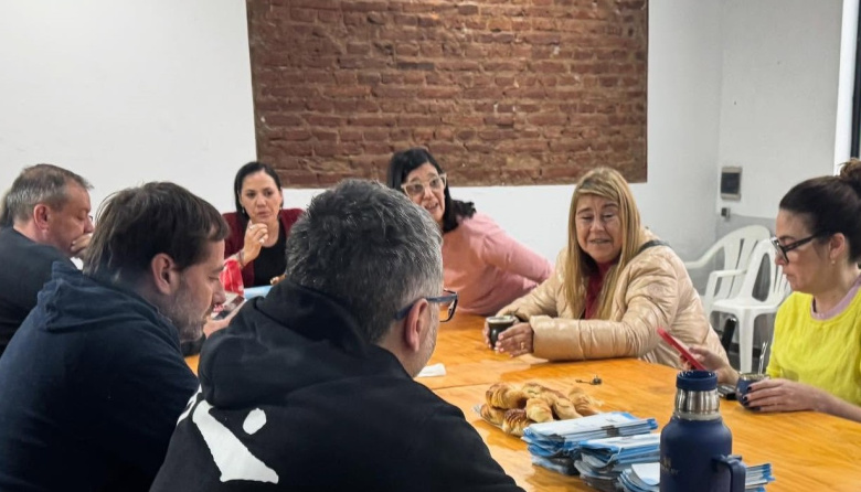 En unidad, Fuerza Patria se prepara para la última etapa de la campaña