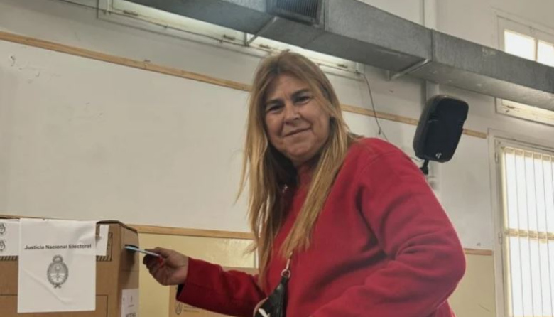 Votaron los políticos necochenses y destacaron la Boleta Única de papel