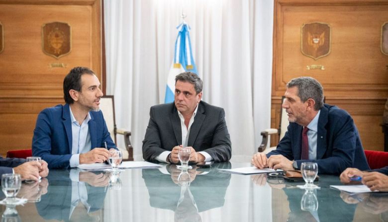 Renunció el secretario de Tranporte en medio de conflictos y sospechas de corrupción