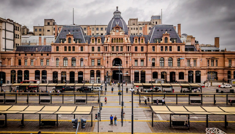 Paro general contra la reforma laboral: la CGT celebró la adhesión y el Gobierno lo calificó de “extorsivo”