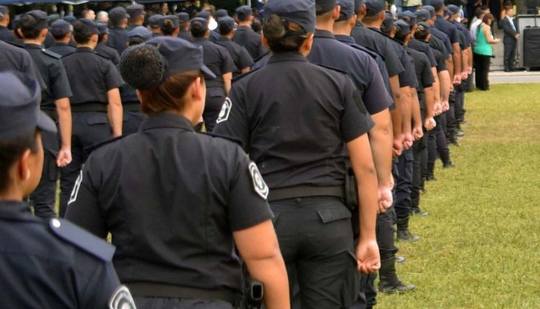 La Provincia anunció un aumento salarial del 11% para la Policía Bonaerense