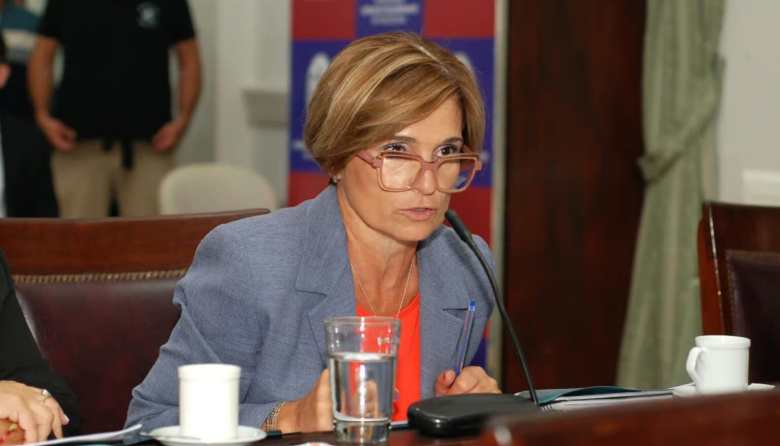 “El oficialismo prioriza el diálogo con los vecinos por sobre las disputas de banderas”