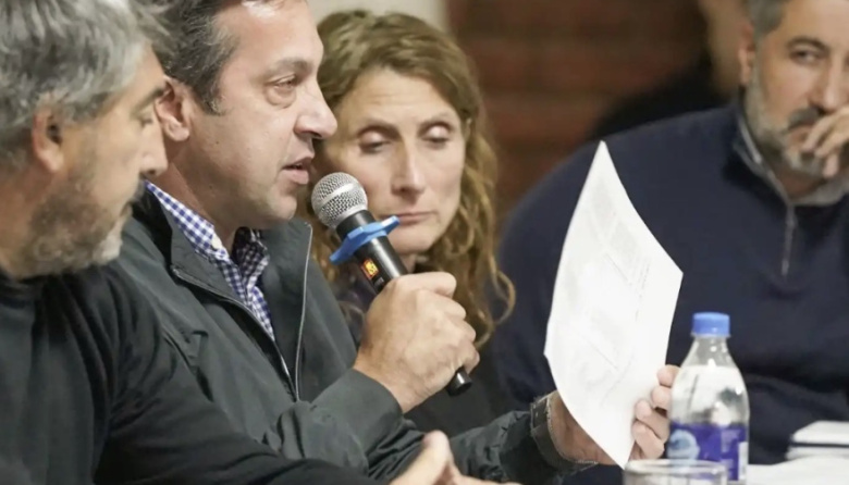 Rojas confirmó gestiones para sumar una médica en La Dulce tras el reclamo vecinal por la salud