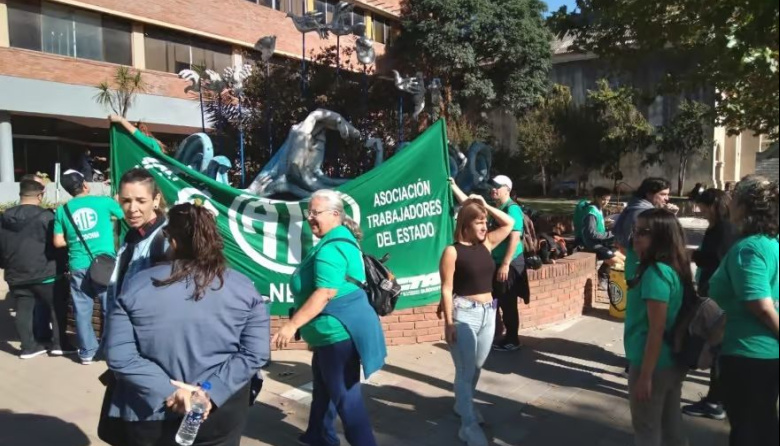 Escuelas de Necochea podrían no tener clases por un paro de ATE