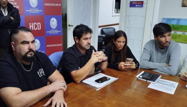 Fuerte reclamo de trabajadores del transporte para avanzar con la licitación del servicio