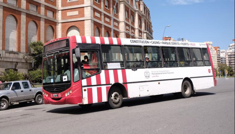 Con apoyo de La Libertad Avanza, impulsan un fuerte aumento del boleto en Mar del Plata: podría subir hasta un 65%