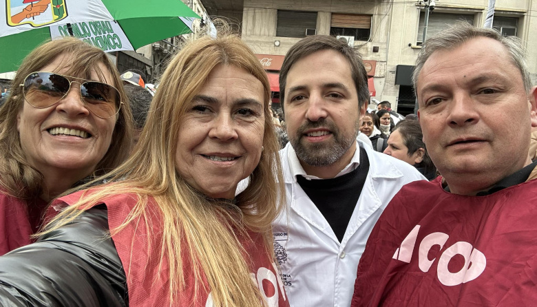 Trabajadores de la salud de Necochea se movilizaron contra el ajuste del Gobierno nacional en el sistema sanitario