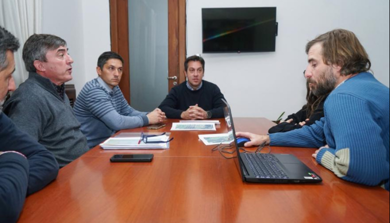 Intendentes de la región buscan apoyo provincial ante el agravamiento del problema hídrico