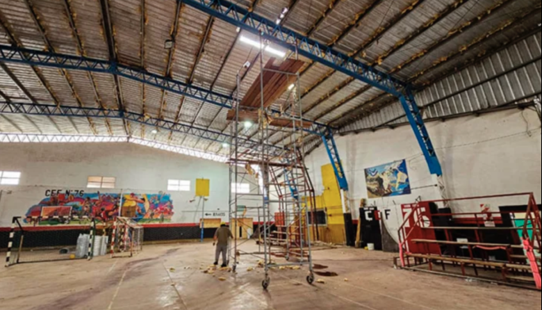 El CEF Nº 76 recuperó su gimnasio principal tras una importante obra de renovación