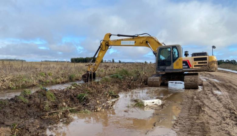 El municipio no detiene los trabajos en caminos rurales y redobla esfuerzos tras la emergencia hídrica