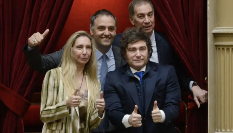La oposición no logró quórum y se frenó el intento de llevar a Adorni al recinto