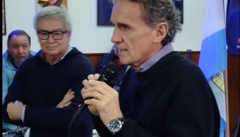 La interna del PJ quedó expuesta durante la visita de Katopodis: reproches, tensión y cambios de último momento