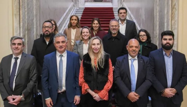 Malestar en la tropa libertaria: cuestionan el rumbo de LLA en la Provincia y piden una estrategia clara