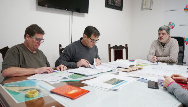 Se realizó la apertura de sobres para la obra de bacheo financiada por el FEFIM