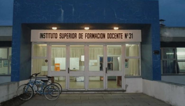 El Instituto 31 convoca a una marcha contra el posible cierre de los profesorados de Historia y Educación Inicial