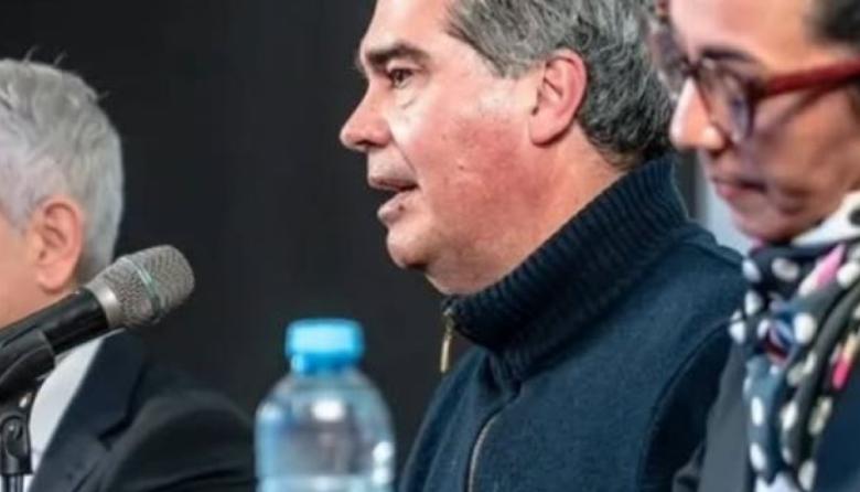 Jorge Capitanich en Necochea: cuestionó las deudas de Nación con las provincias y planteó tres desafíos para el peronismo