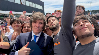 Milei le dice no a la campaña bonaerense y deja a Santilli al frente