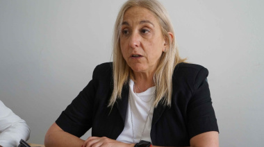 Perestiuk destacó la importancia de las residencias médicas para fortalecer el sistema de salud pública local