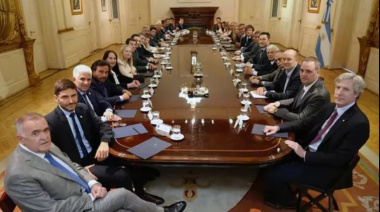 Manuel Adorni aseguró que "hay 20 gobernadores dispuestos a colaborar" con las reformas que impulsa Javier Milei