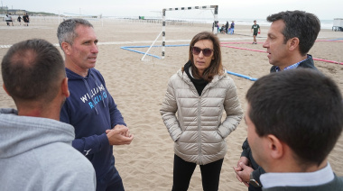 El Intendente presenció los Juegos Deportivos de Playa que convocaron a 1000 alumnos