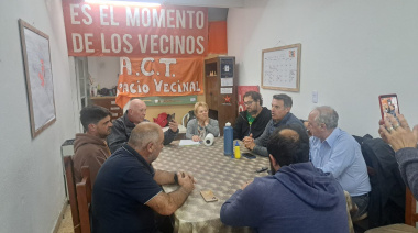 La A.C.T. mantuvo un encuentro con el “Tano” Cafiel y ex alumnos del CFP N° 402