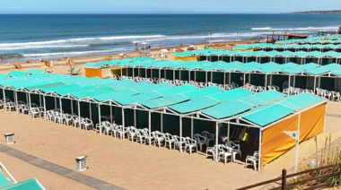 Las carpas vacías en Mar del Plata generaron un insólito momento viral