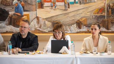 Valenzuela y Bullrich visitaron Mar del Plata para impulsar la reforma laboral