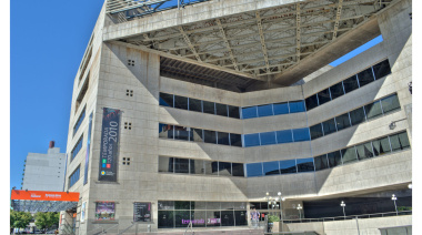 Conmoción en La Plata: Una joven fue hallada sin vida en el Teatro Argentino y se investigan las causas