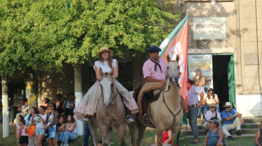 Entre memoria y comunidad: éxito de la Fiesta del Girasol en Ramón Santamarina