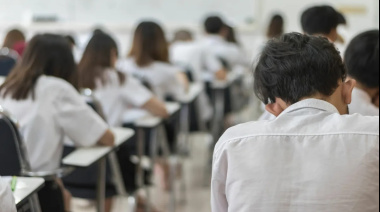 Los colegios privados hablan del “fracaso” de los vouchers educativos de Javier Milei