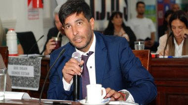 “No creemos en los extremos. Creemos en un camino responsable, moderno y profundamente democrático”