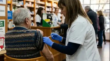 Vacunas de PAMI: llegaron las primeras dosis antigripales, pero se agotaron en el día