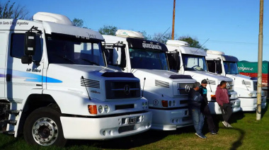 Pérdidas millonarias en Puerto Quequén por el paro de transportistas