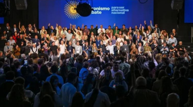 Miles de dirigentes peronistas se reunieron el Parque Norte "para ser alternativa nacional"