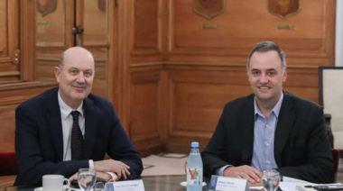 "Inocencia Fiscal": Adorni y Sturzenegger se sumaron al régimen y crece la polémica por la transparencia