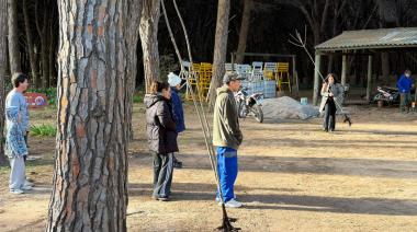 Ya se entregaron más de 600 árboles y continúa la campaña gratuita del Vivero Municipal