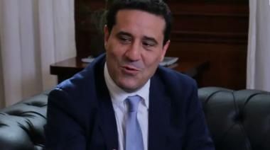 “Adorni tiene que irse”: Maximiliano Abad denunció que el escándalo “paraliza el Parlamento”