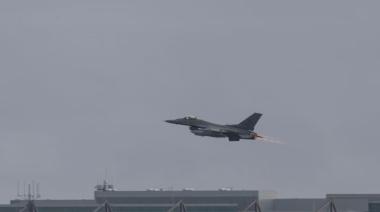 Cazas F-16 interceptaron varias aeronaves que ingresaron al espacio aéreo cercano al club de golf de Trump en New Jersey
