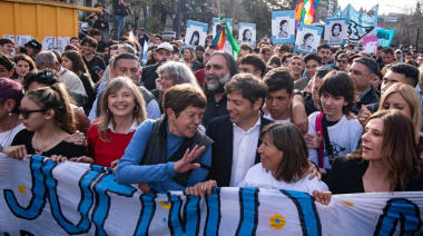 Kicillof cambia su agenda y se suma a la marcha de La Noche los Lápices en medio de la polémica por los micros