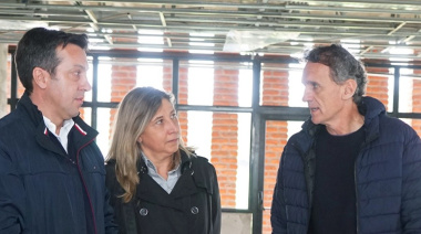 El ministro Katopodis visitó Necochea y recorrió junto al Intendente la obra de la Casa de la Provincia