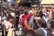 Milei tuvo que suspender una caminata de campaña en Santa Fe por protestas