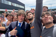 Milei le dice no a la campaña bonaerense y deja a Santilli al frente