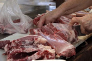 Prevén un fuerte aumento en el precio de la carne: qué cortes se encarecerán antes de las Fiestas