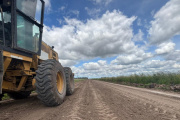 Frente al acumulado anual de lluvia el EMSUR fortalece la red vial rural con reconstrucción y mantenimiento