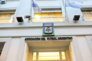 ¿Por qué allanaron la AFA y a 18 clubes del fútbol argentino? Claves de la causa Sur Finanzas